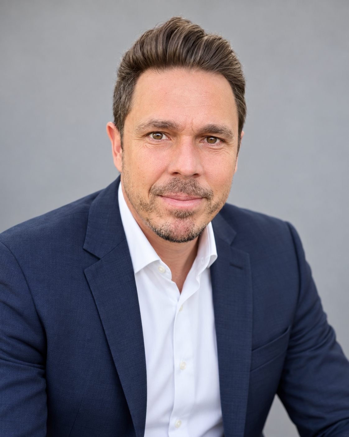 Héctor Morales, asesor financiero en Zaragoza